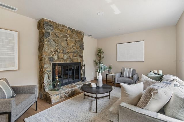 11913 NICKLAUS CIRCLE, Tampa, FL 33624