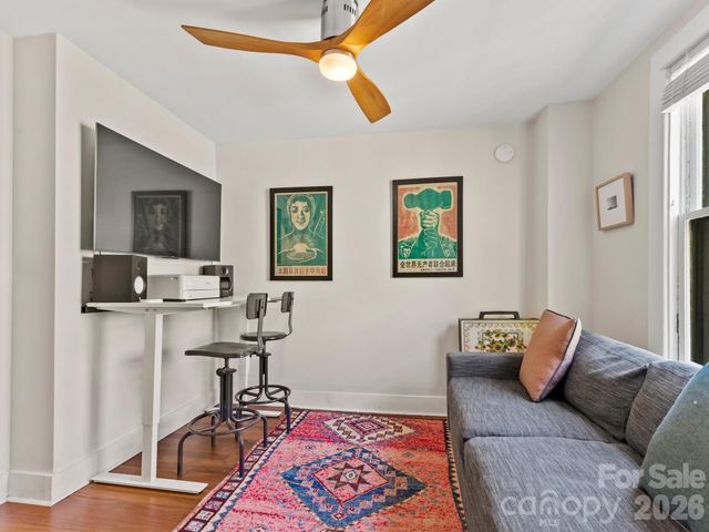 102 Courtland Avenue, Asheville, NC 28801