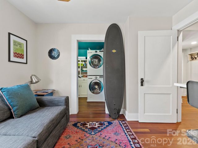 102 Courtland Avenue, Asheville, NC 28801
