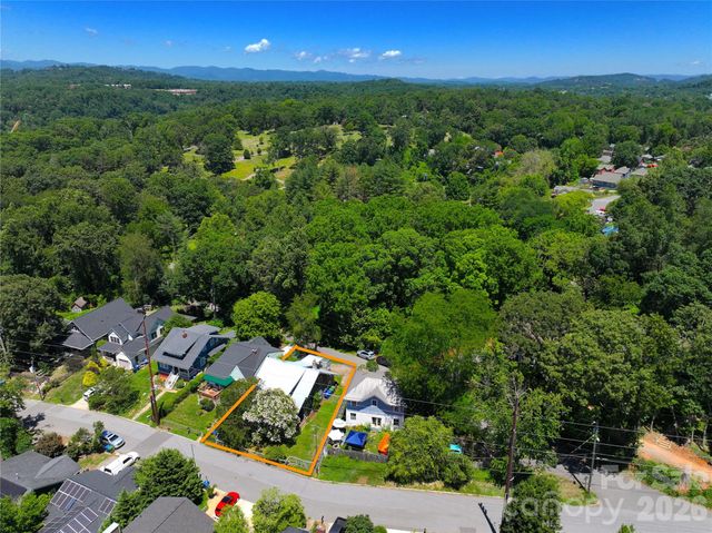102 Courtland Avenue, Asheville, NC 28801