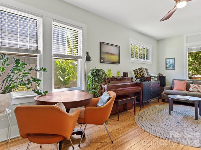 102 Courtland Avenue, Asheville, NC 28801