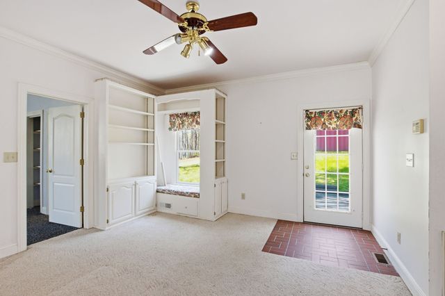 867 Mount Olivet Rd, Columbia, TN 38401