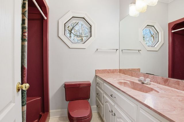 867 Mount Olivet Rd, Columbia, TN 38401