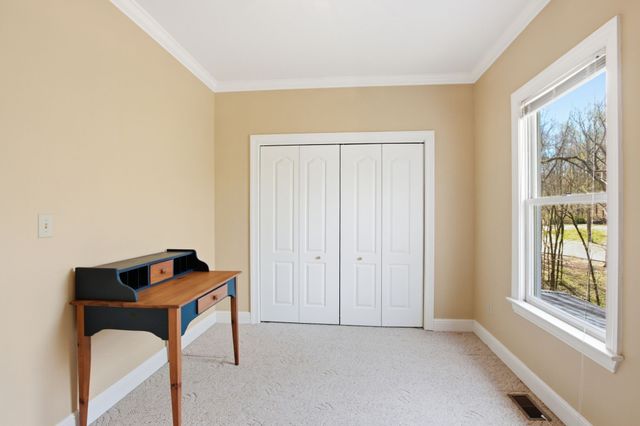 867 Mount Olivet Rd, Columbia, TN 38401