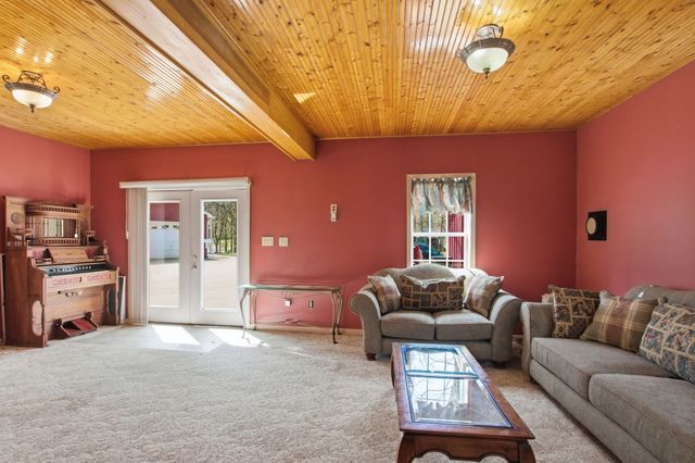 867 Mount Olivet Rd, Columbia, TN 38401