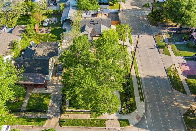 1101 Melbourne Avenue, Dallas, TX 75224