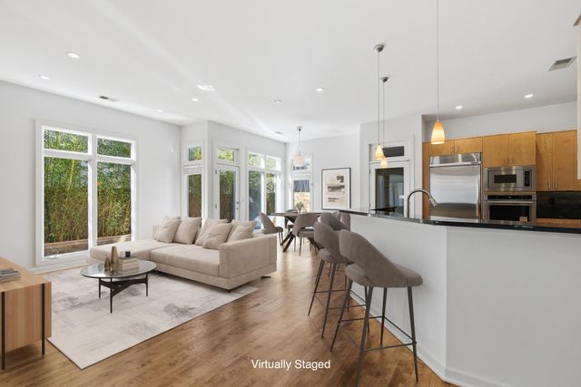 837 HARBOR ISLE CIR E, Memphis, TN 38103