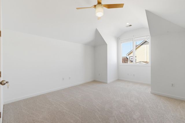 837 HARBOR ISLE CIR E, Memphis, TN 38103