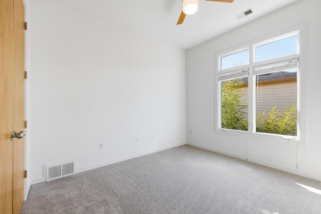 837 HARBOR ISLE CIR E, Memphis, TN 38103