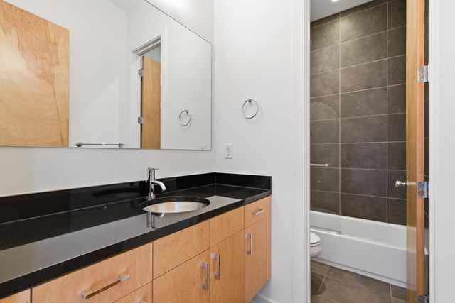 837 HARBOR ISLE CIR E, Memphis, TN 38103