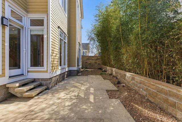 837 HARBOR ISLE CIR E, Memphis, TN 38103