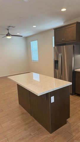 2327 Verano Way, Vista, CA 92081