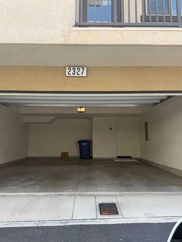 2327 Verano Way, Vista, CA 92081