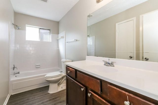 3446 Hombly Road, Houston, TX 77066