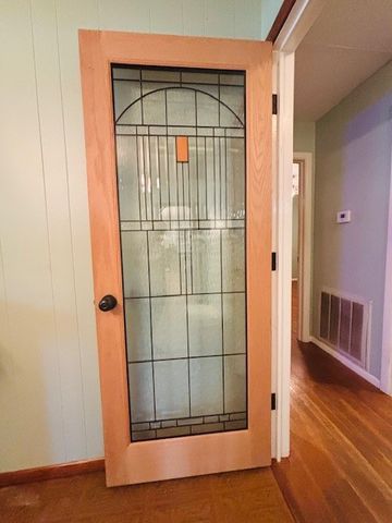 2802 Honeysuckle Lane, Russellville, AR 72801