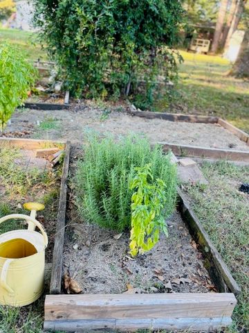 2802 Honeysuckle Lane, Russellville, AR 72801