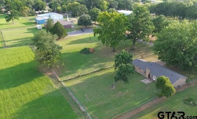 543 CR 2940 (Golden), Alba, TX 75410