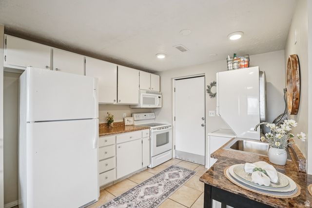 9571 S DAVID ST, Sandy, UT 84070