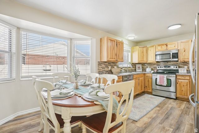 9571 S DAVID ST, Sandy, UT 84070