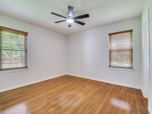 2315 Inadale Avenue, Dallas, TX 75228