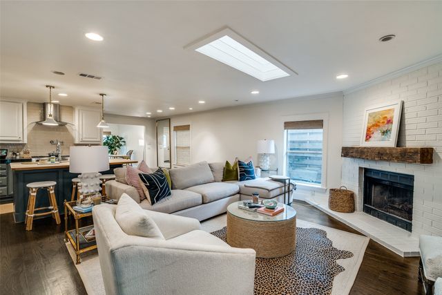 5947 Goodwin Avenue, Dallas, TX 75206