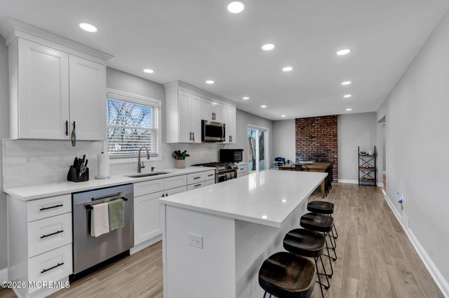 92 Sargent Road, Freehold, NJ 07728