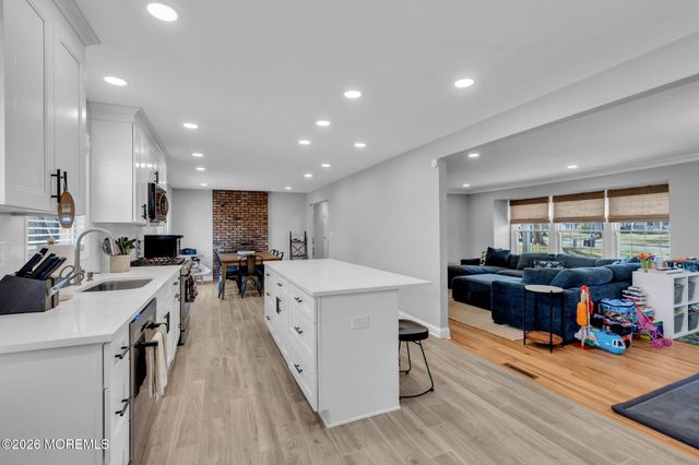 92 Sargent Road, Freehold, NJ 07728