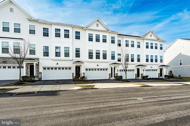 226 RED LEAF LN, Exton, PA 19341