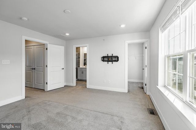 226 RED LEAF LN, Exton, PA 19341