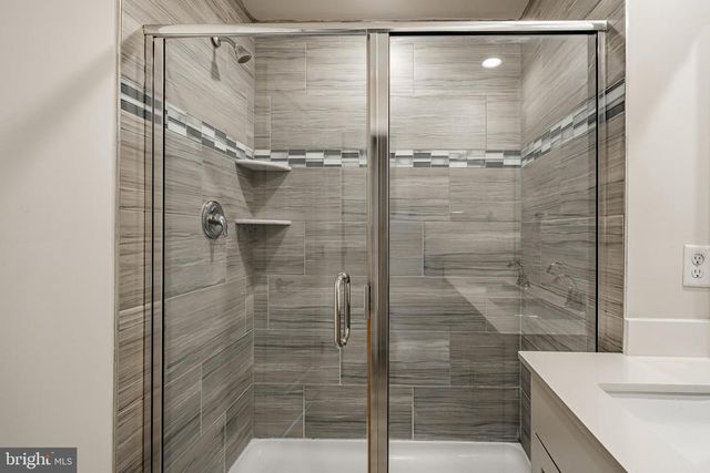 226 RED LEAF LN, Exton, PA 19341