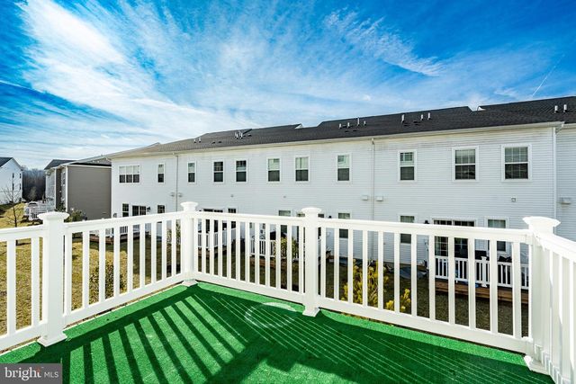 226 RED LEAF LN, Exton, PA 19341