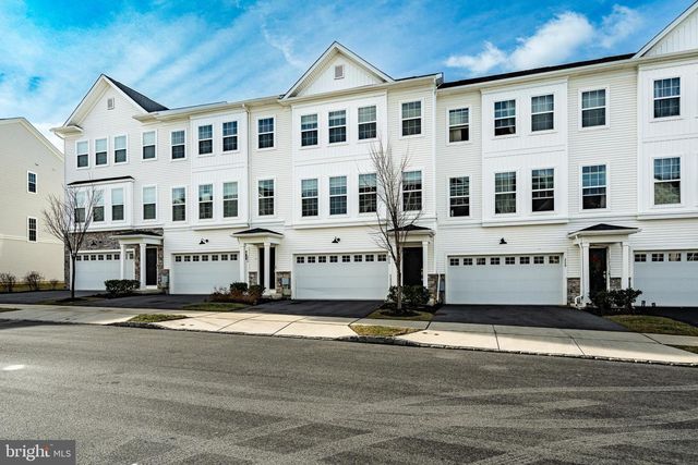 226 RED LEAF LN, Exton, PA 19341