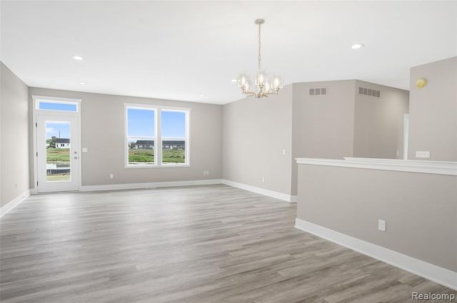 2255 Gilder Drive, Howell, MI 48843