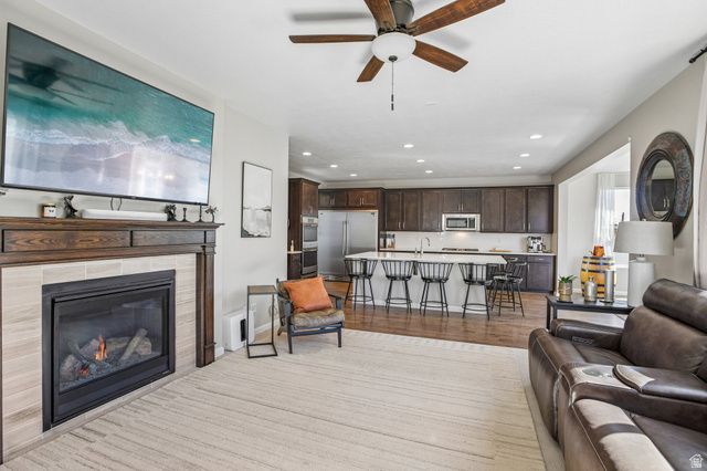 5481 W TURRET ARCH LN, Herriman, UT 84096