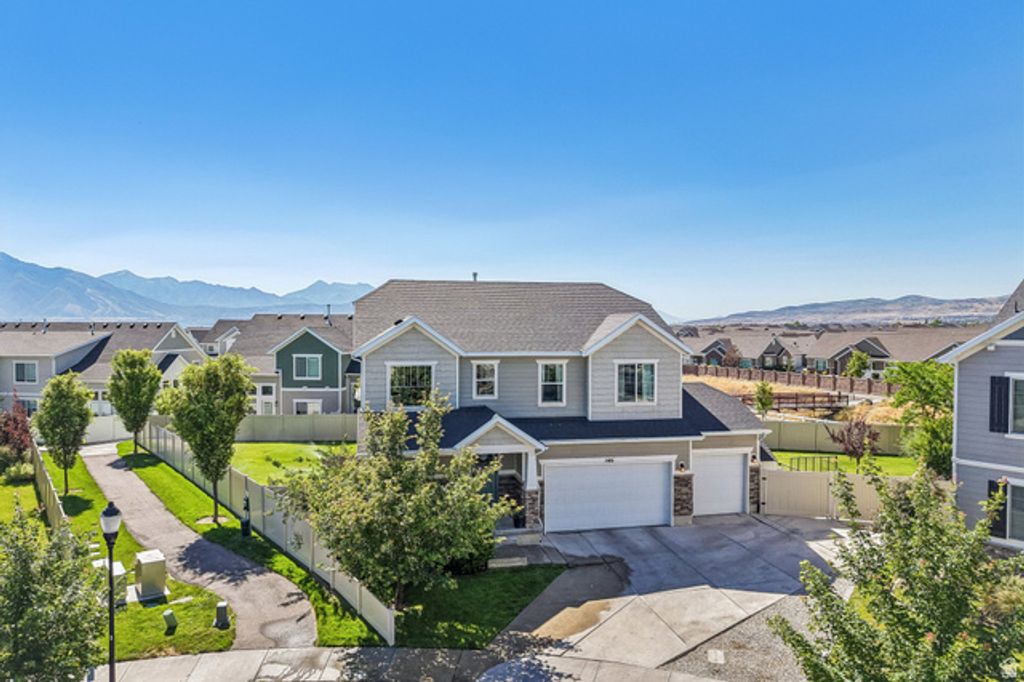 5481 W TURRET ARCH LN, Herriman, UT 84096