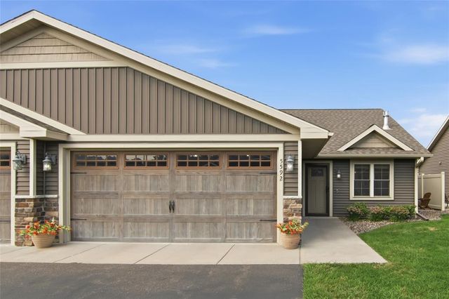 5592 Green Park Drive, Eau Claire, WI 54703