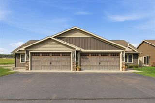 5592 Green Park Drive, Eau Claire, WI 54703