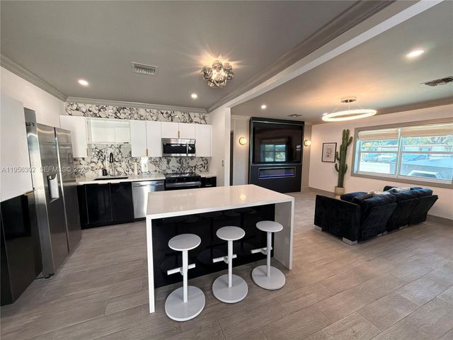 1532 N Andrews Ave, Fort Lauderdale, FL 33311