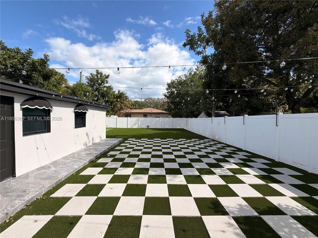 1532 N Andrews Ave, Fort Lauderdale, FL 33311