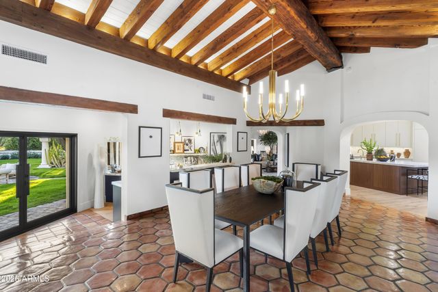 8119 E FOOTHILLS Drive, Scottsdale, AZ 85255