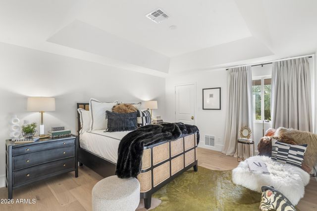 8119 E FOOTHILLS Drive, Scottsdale, AZ 85255