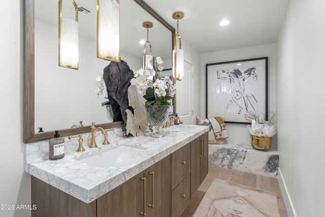 8119 E FOOTHILLS Drive, Scottsdale, AZ 85255