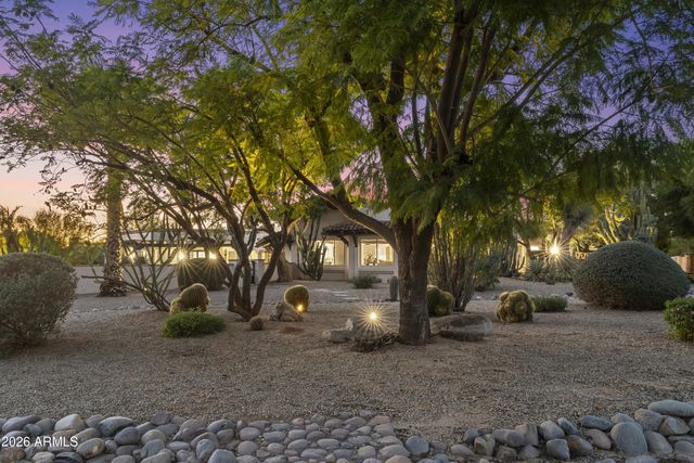 8119 E FOOTHILLS Drive, Scottsdale, AZ 85255