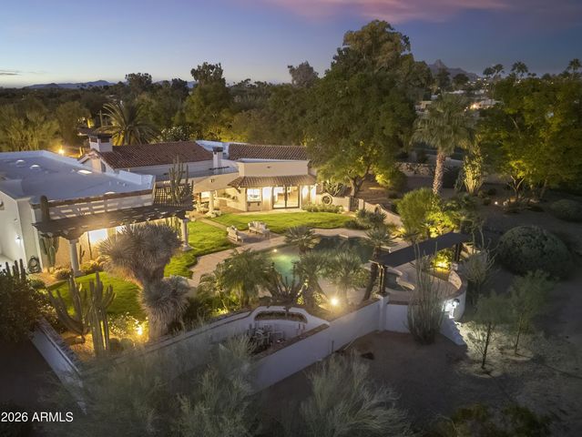 8119 E FOOTHILLS Drive, Scottsdale, AZ 85255