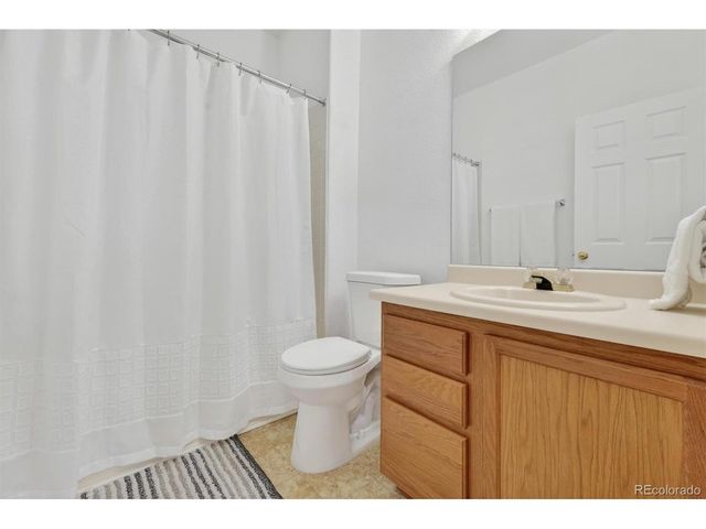 10318 Adams Pl, Thornton, CO 80229