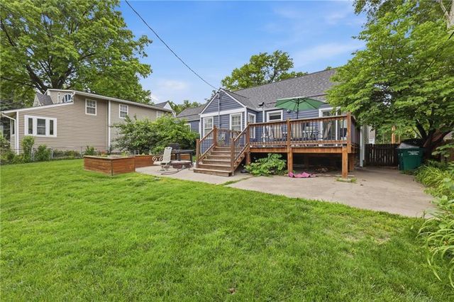 5413 SYCAMORE Drive, Roeland Park, KS 66205