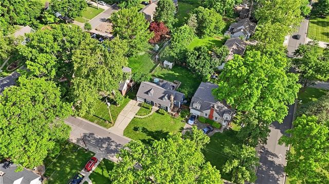 5413 SYCAMORE Drive, Roeland Park, KS 66205