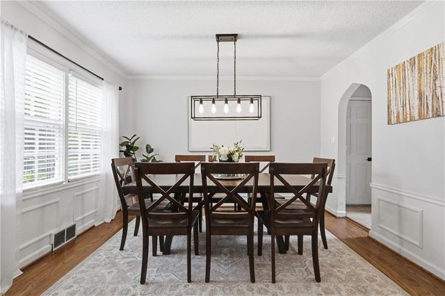 5413 SYCAMORE Drive, Roeland Park, KS 66205