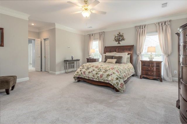 2400 HALLE PKY, Collierville, TN 38017