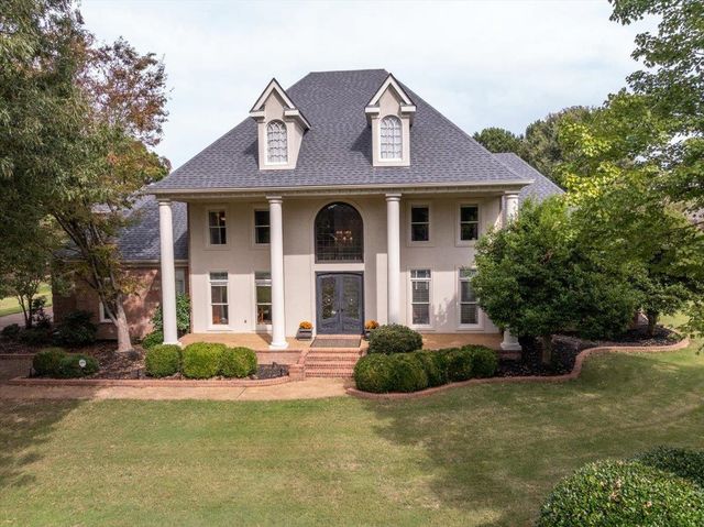 2400 HALLE PKY, Collierville, TN 38017